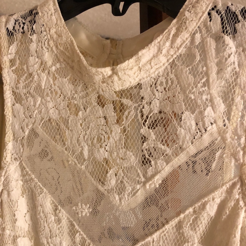 Cream lace n Cotten nylon and polyester small